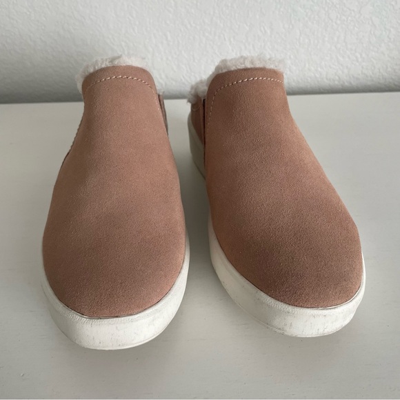 Clogs - Picture 10 of 11